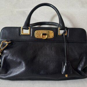 Vintage Prada Glacé Calf Leather Handbag with Strap (Authenticated)